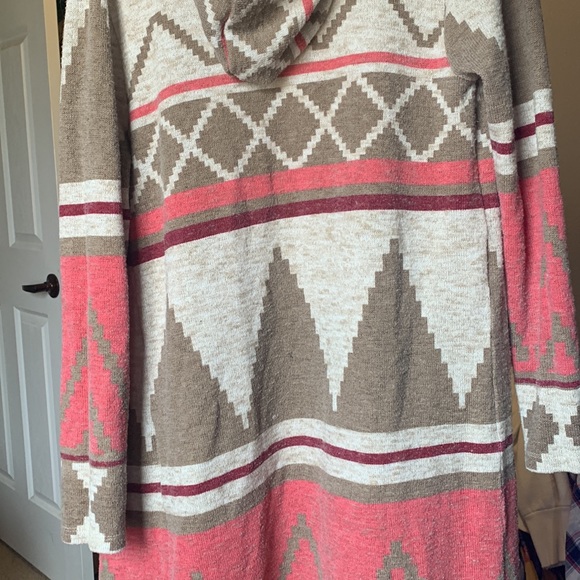 Almost Famous Native American print cardigan - Picture 4 of 4